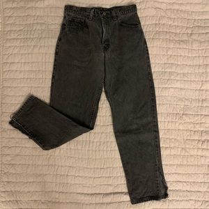 black levi jeans